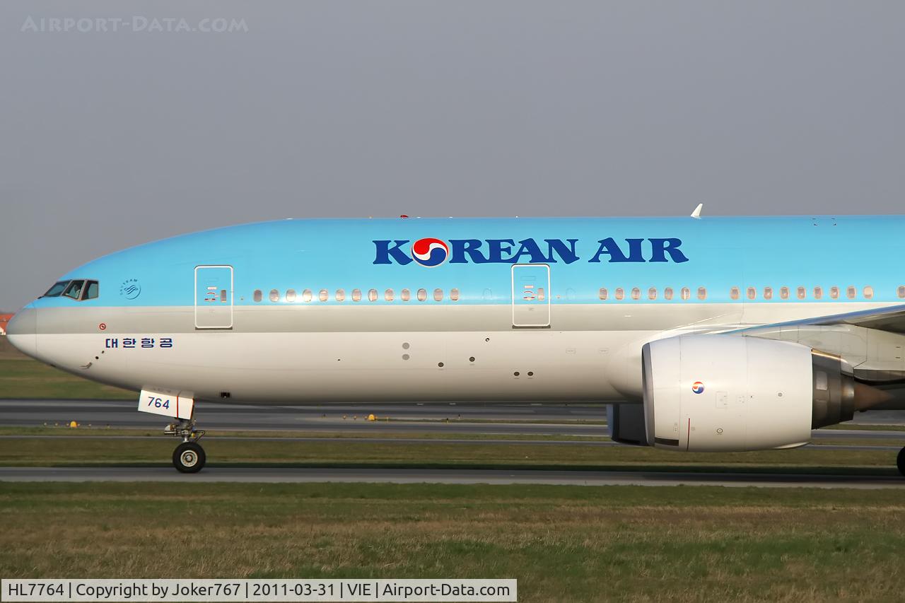 HL7764, 2007 Boeing 777-2B5/ER C/N 34214, Korean Air