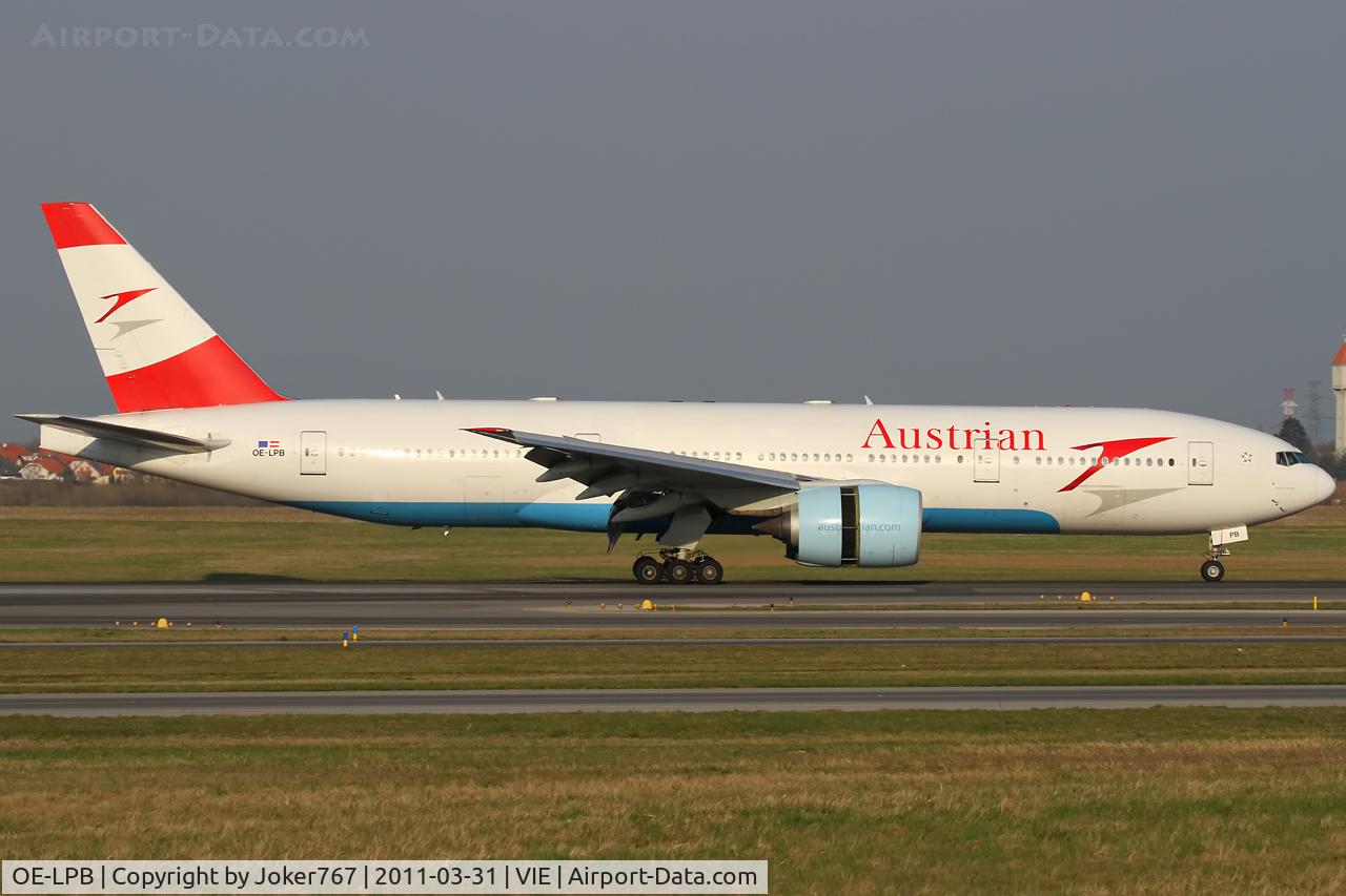 OE-LPB, 1998 Boeing 777-2Z9/ER C/N 28699, Austrian Airlines