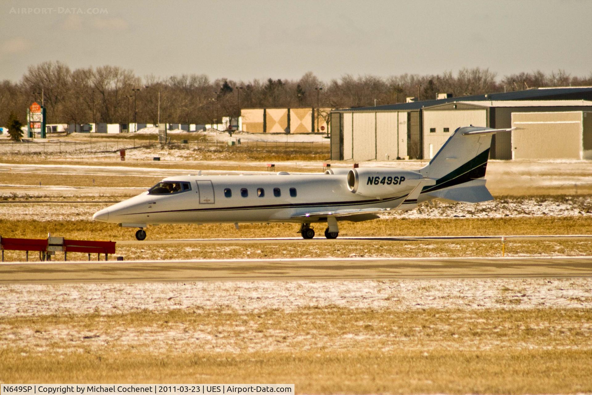 N649SP, Learjet Inc 60 C/N 390, Shot at Crites Field in Waukesha WI