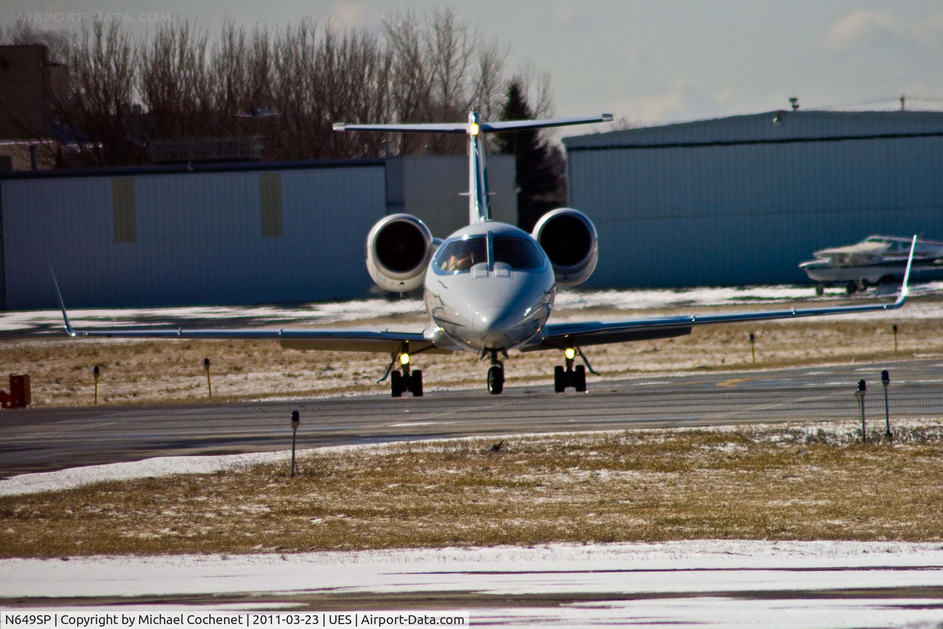 N649SP, Learjet Inc 60 C/N 390, Shot at Crites Field in Waukesha WI
