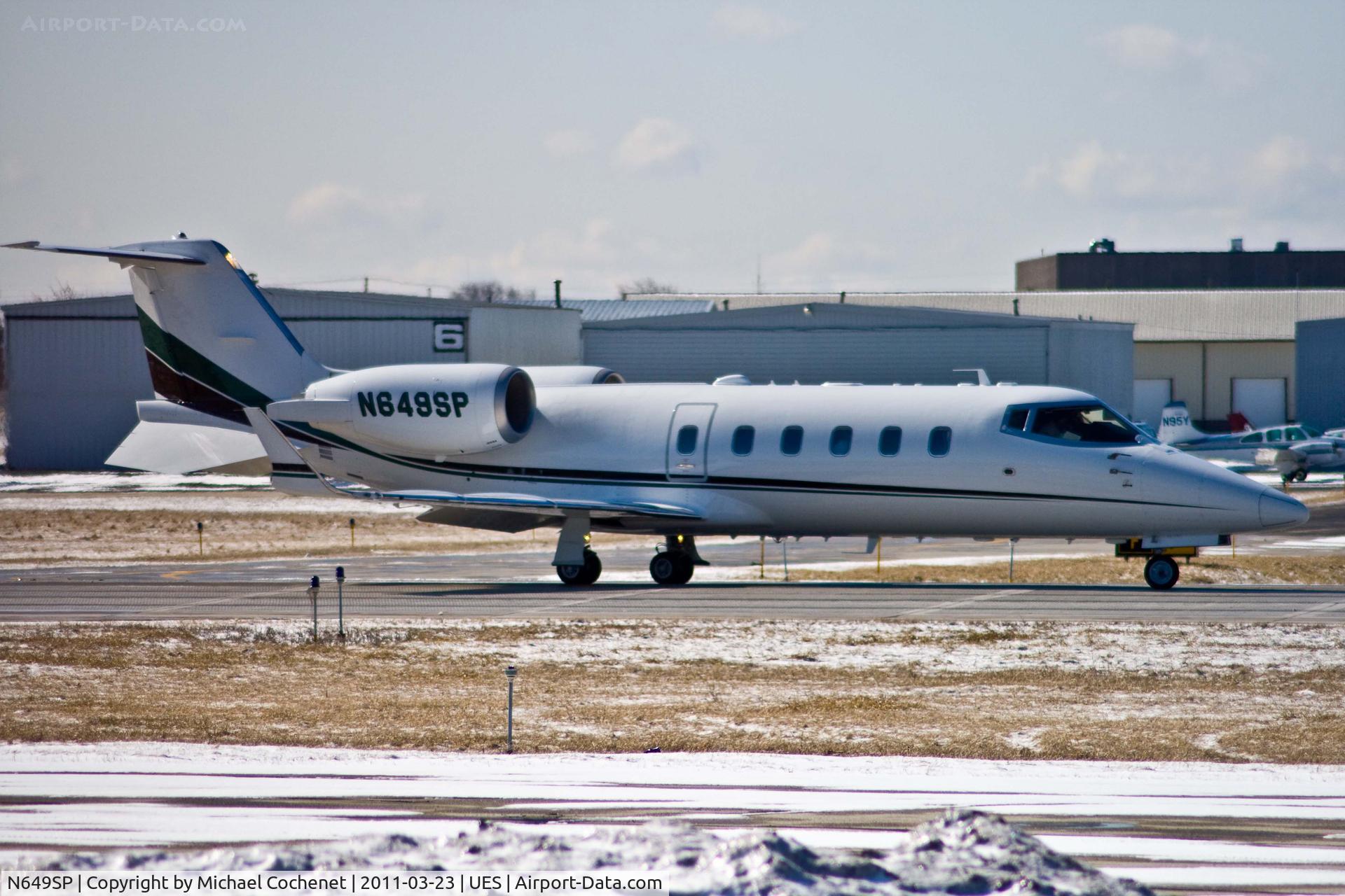 N649SP, Learjet Inc 60 C/N 390, Shot at Crites Field in Waukesha WI