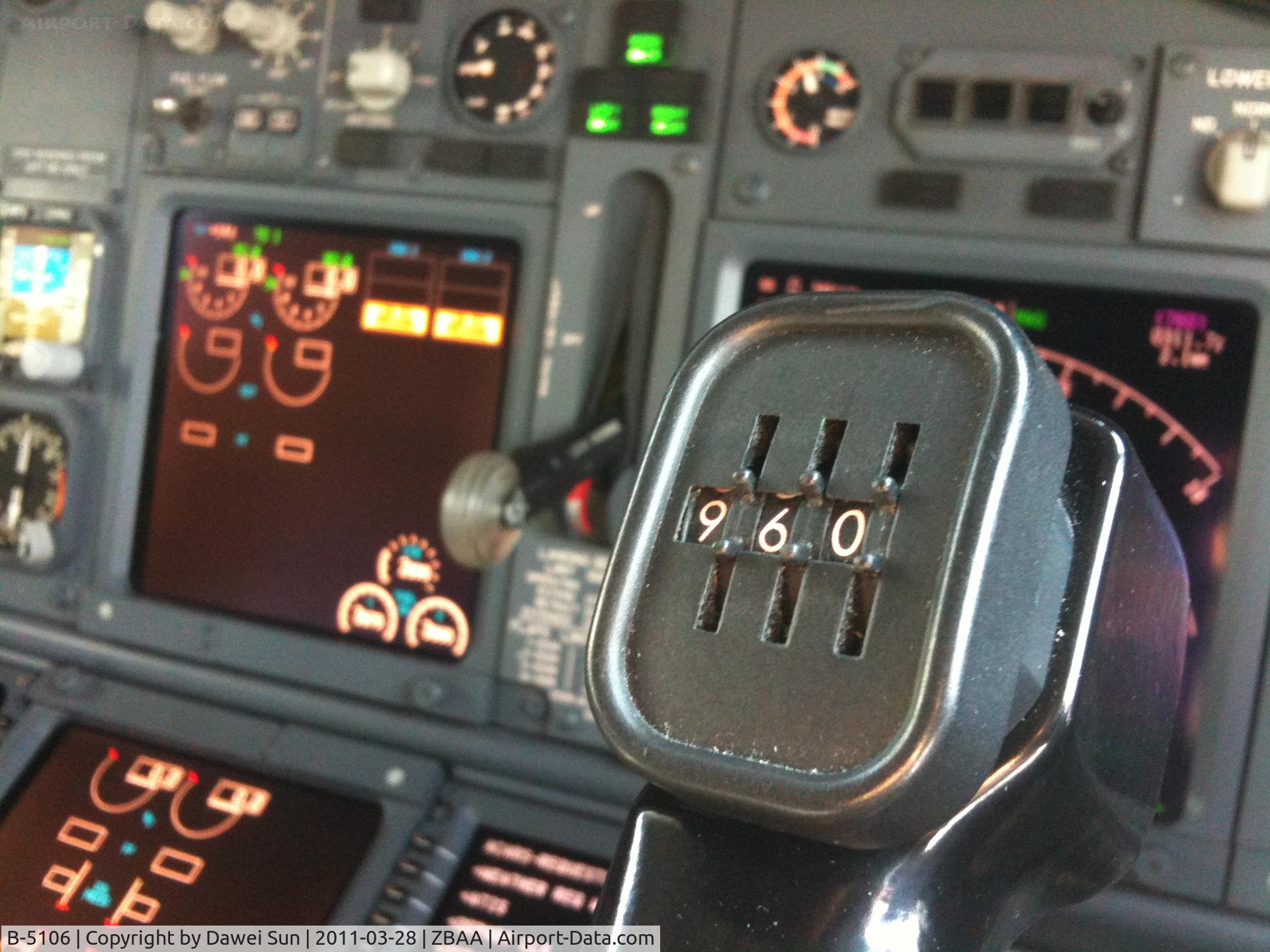 B-5106, 2005 Boeing 737-97L C/N 33648, 737