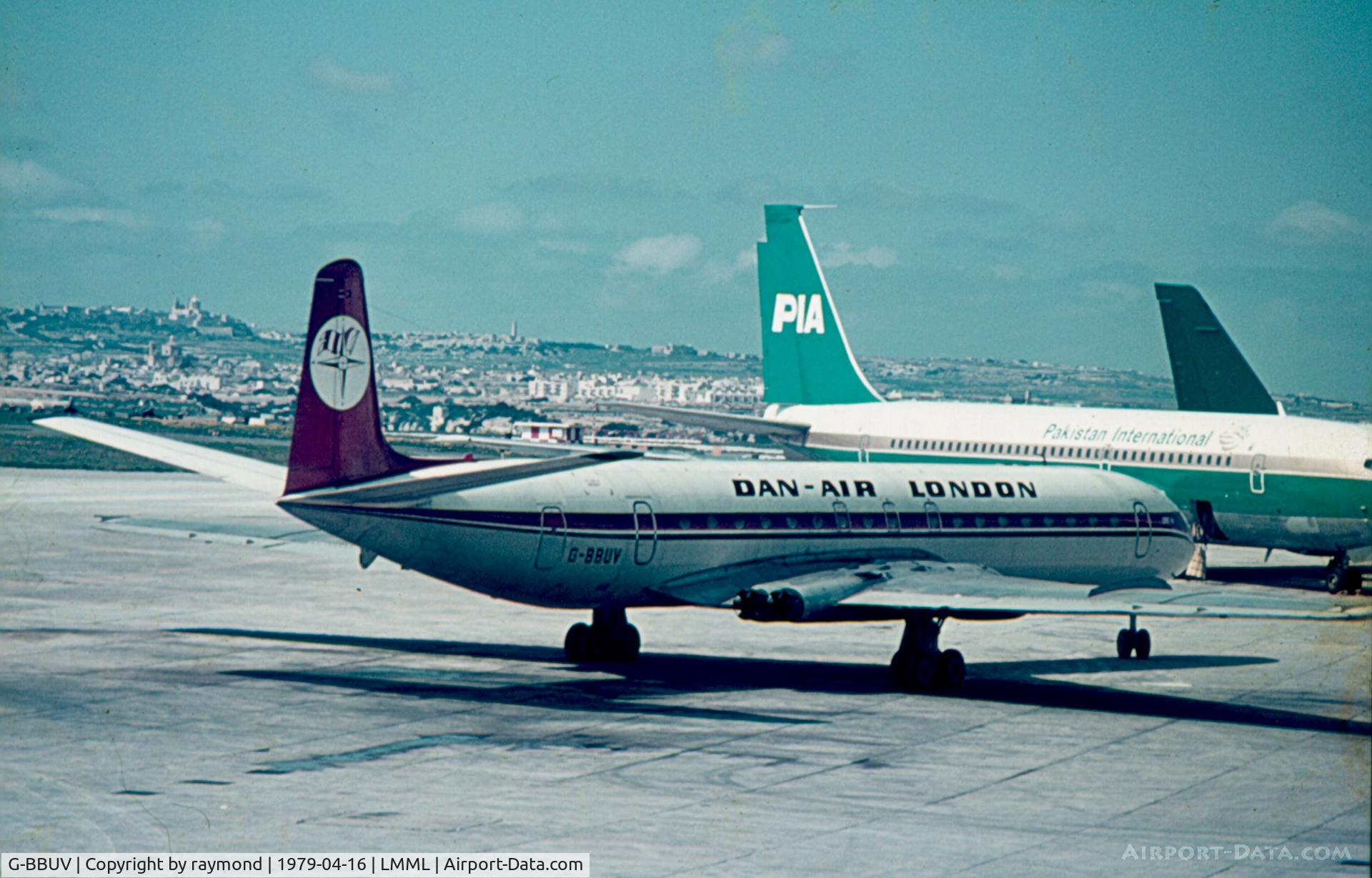 G-BBUV, 1961 De Havilland DH.106 Comet 4B C/N 6451, DH Comet G-BBUV Dan-Air London