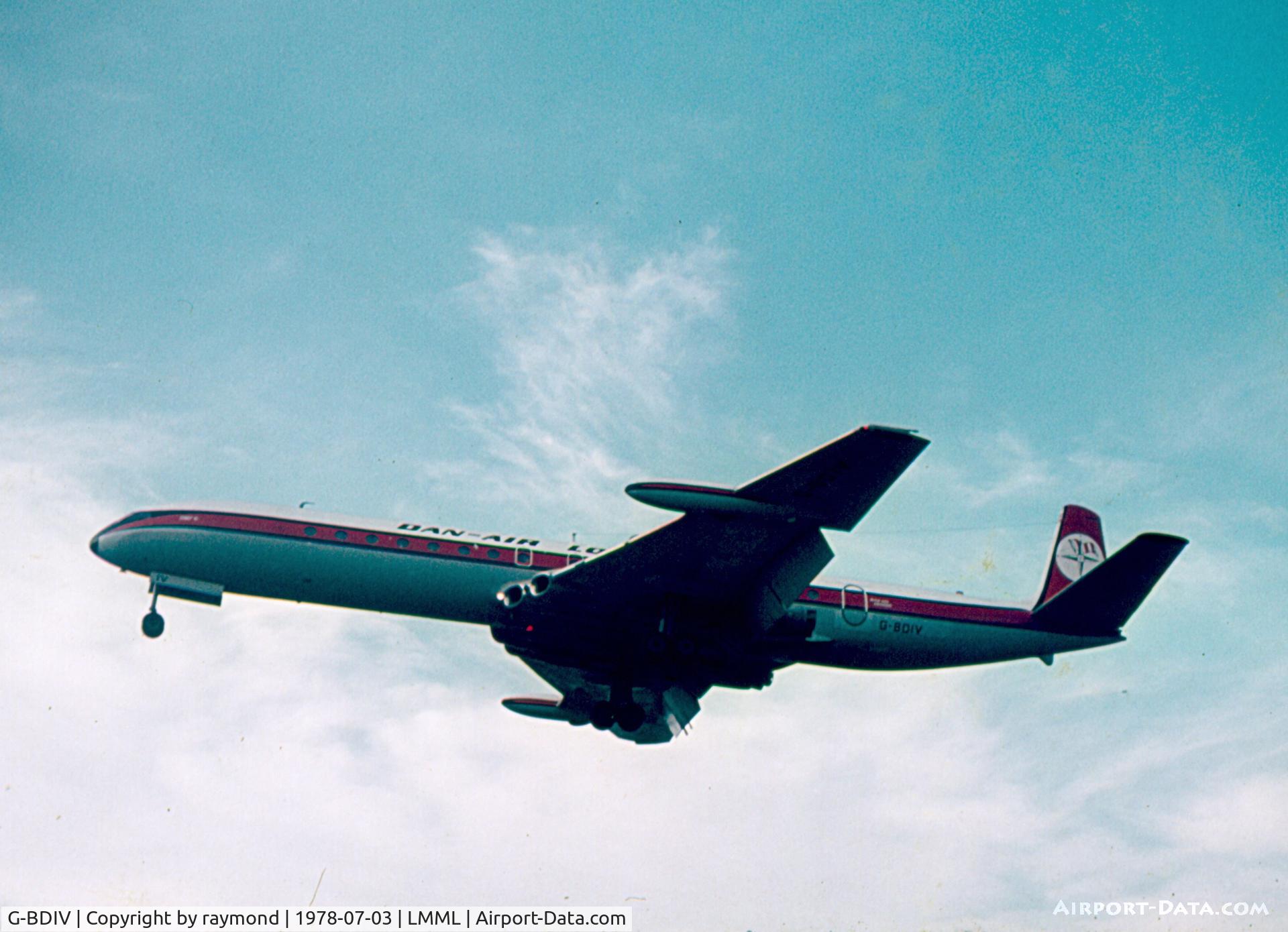 G-BDIV, 1962 De Havilland DH.106 Comet 4C C/N 6469, DH Comet G-BDIV Dan-Air London