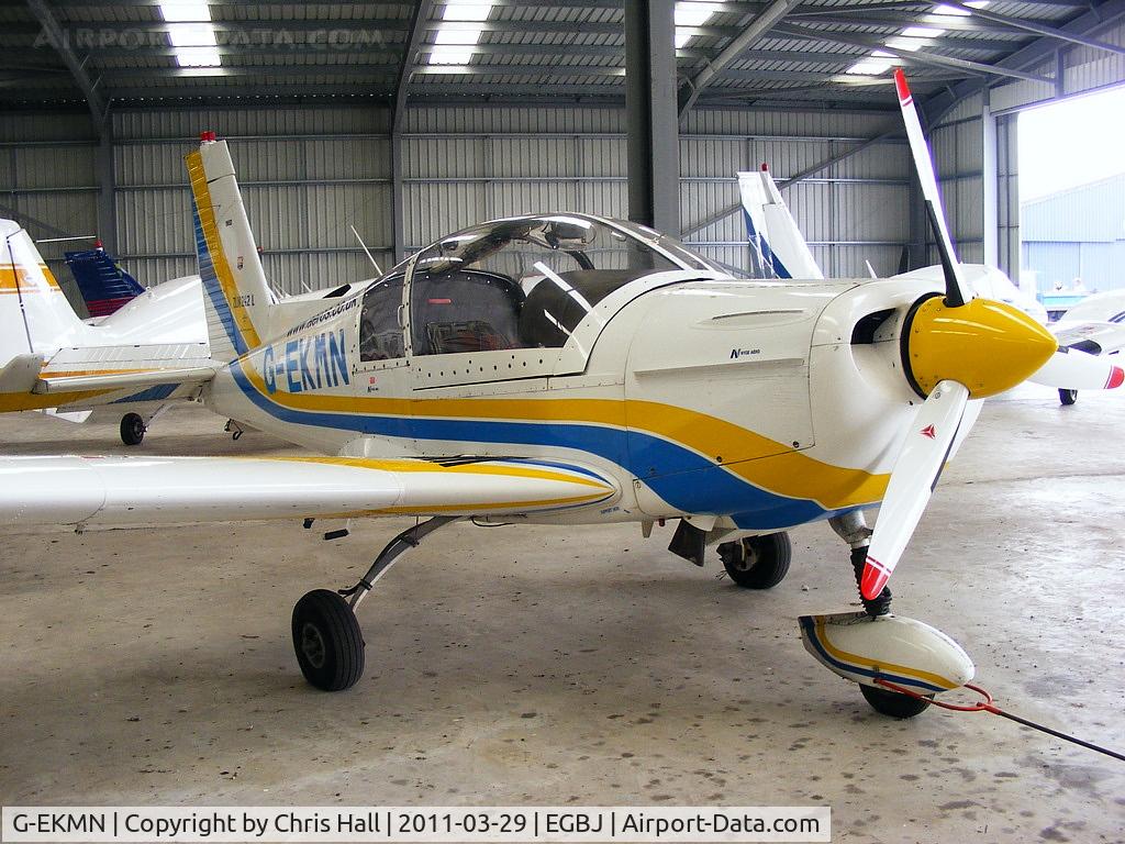 G-EKMN, 1992 Zlin Z-242L C/N 0652, TGD Leasing Ltd