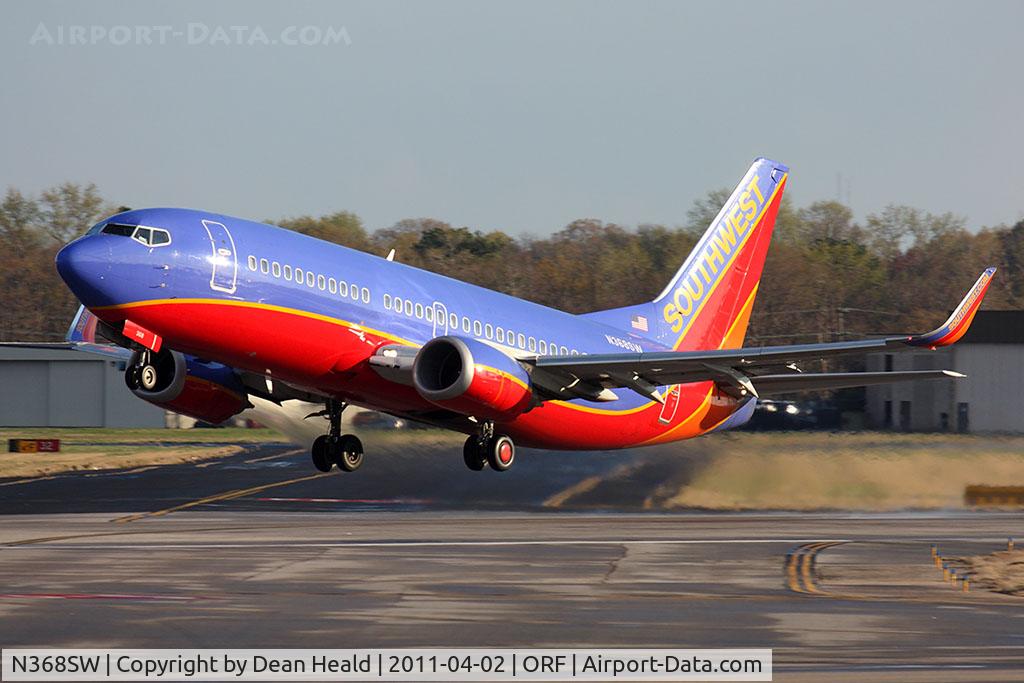 N368SW, 1993 Boeing 737-3H4 C/N 26579, 