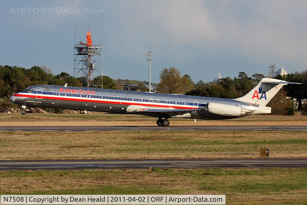 N7508, 1989 McDonnell Douglas MD-82 (DC-9-82) C/N 49802, 