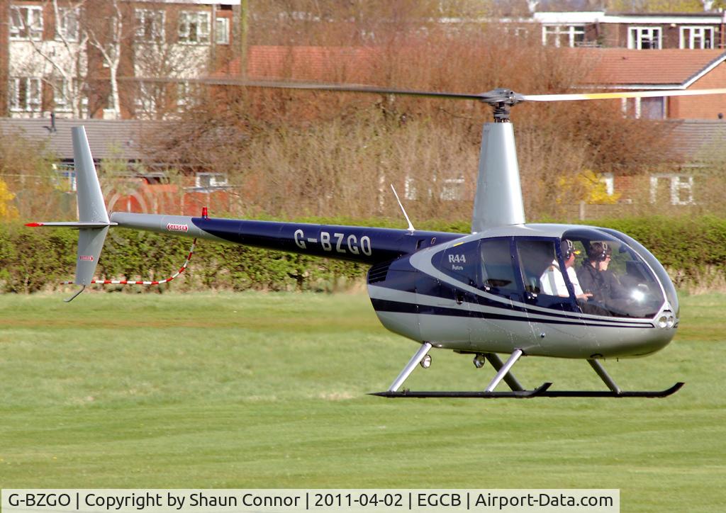 G-BZGO, 2000 Robinson R44 Astro C/N 0757, Privately operated