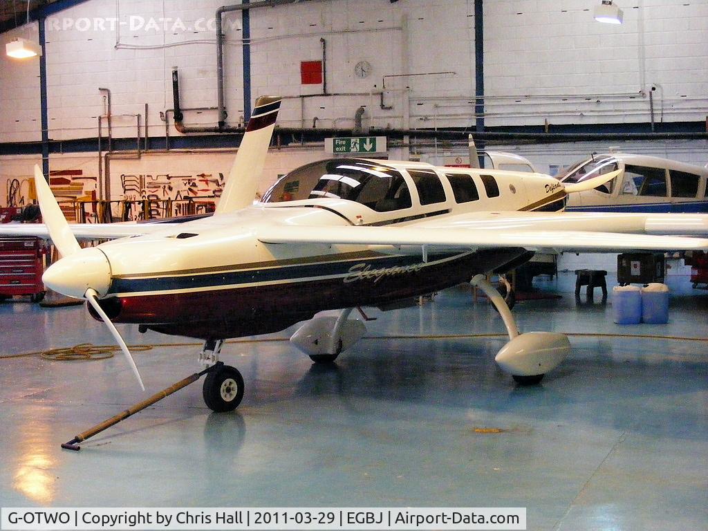 G-OTWO, 1986 Rutan Defiant C/N 114, privately owned
