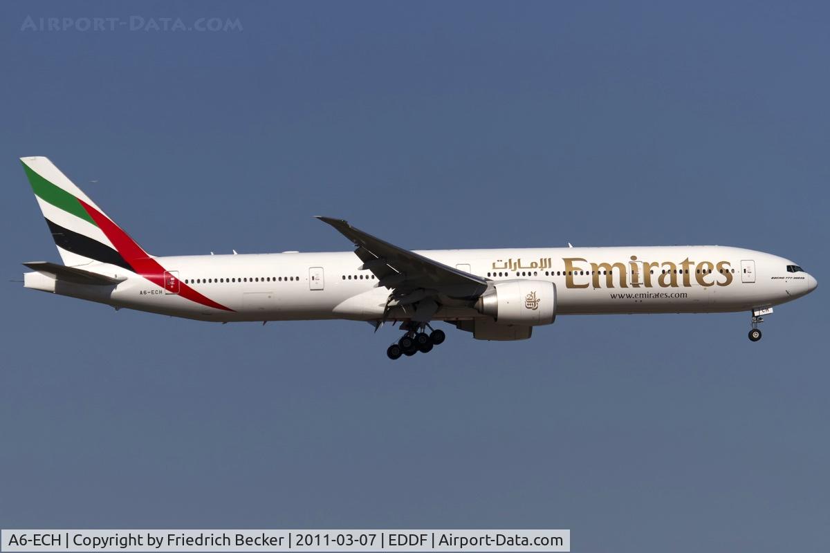A6-ECH, 2008 Boeing 777-31H/ER C/N 35581, on final
