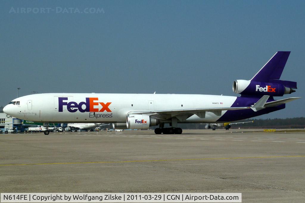 N614FE, 1992 McDonnell Douglas MD-11F C/N 48528, visitor