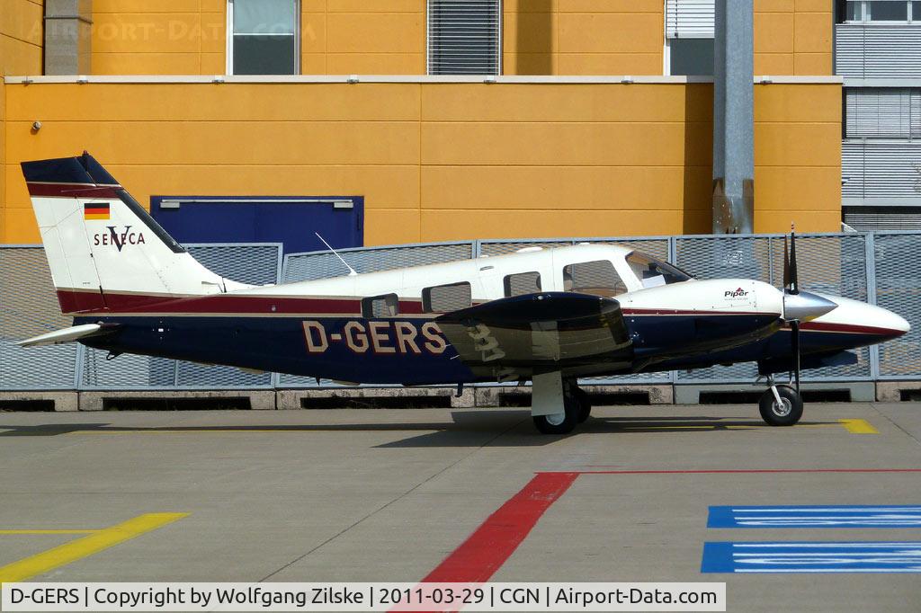D-GERS, 1998 Piper PA-34-220T Seneca V C/N 34-49083, visitor