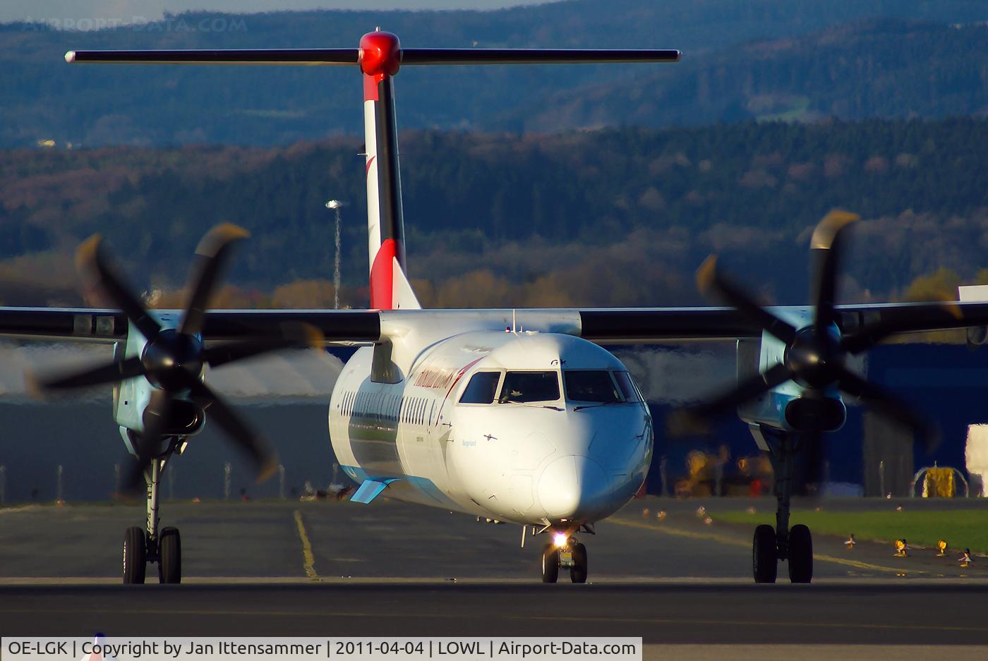 OE-LGK, 2009 De Havilland Canada DHC-8-402Q Dash 8 C/N 4280, OE-LGK @ LOWL