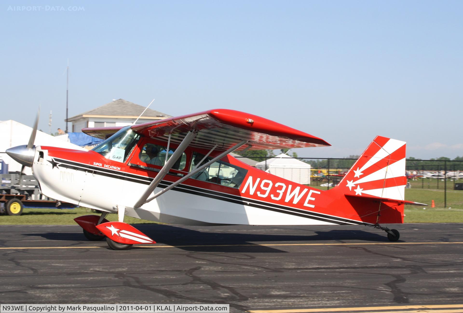 N93WE, 1992 American Champion 8KCAB Super Decathlon C/N 659-92, American Champion 8KCAB