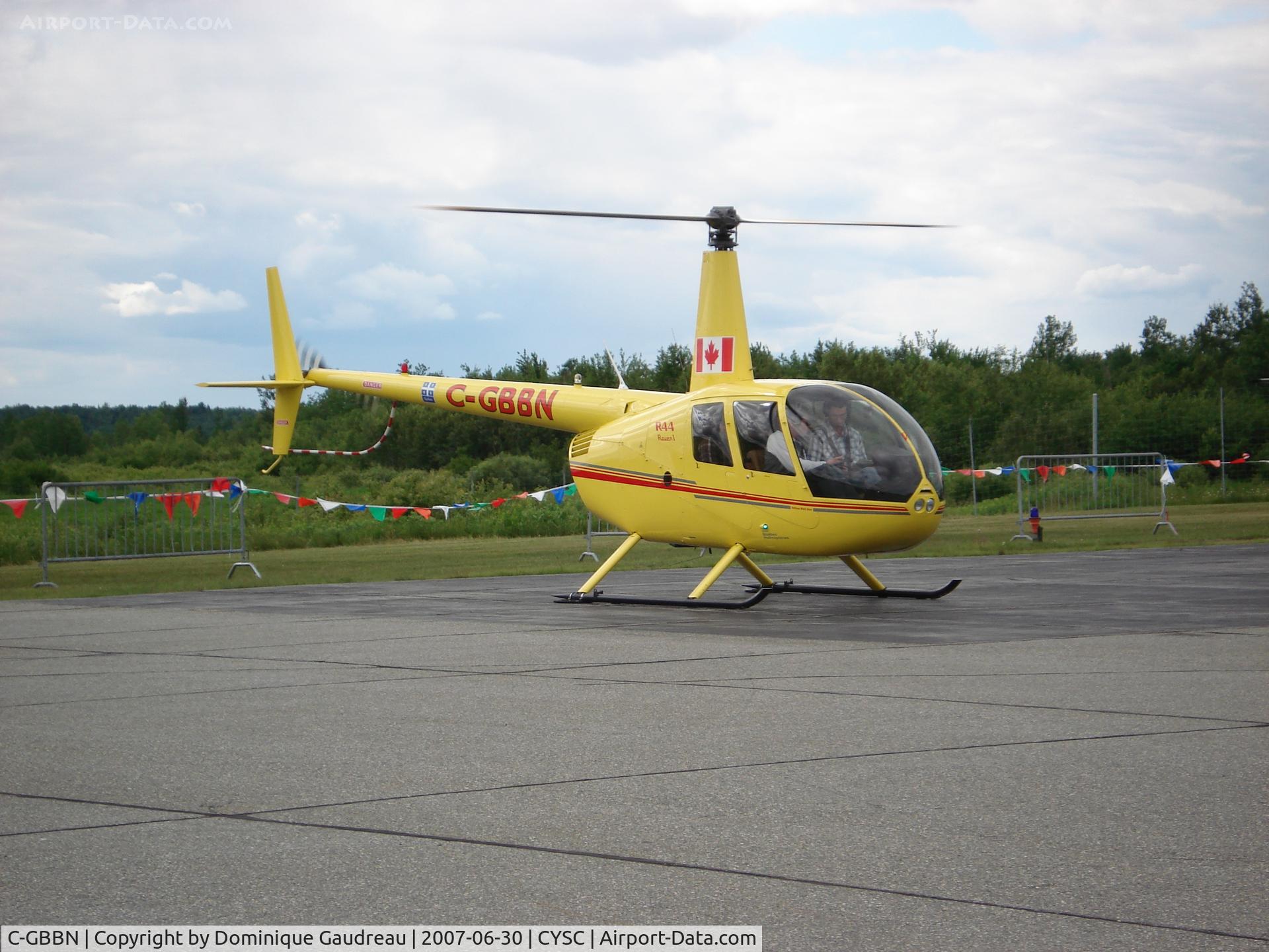 C-GBBN, 2006 Robinson R44 C/N 1583, Faucheur de Marguerite