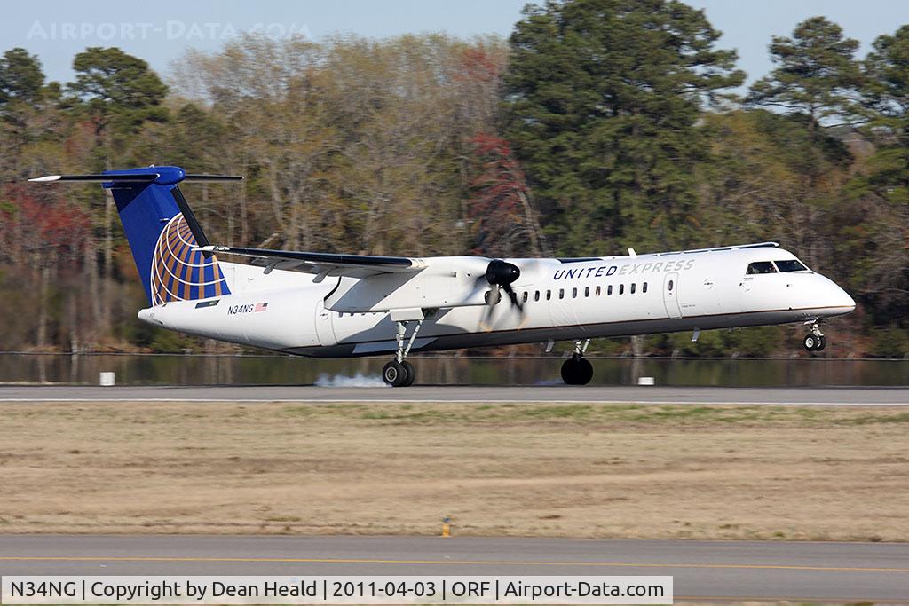 N34NG, 2010 Bombardier DHC-8-402 Dash 8 C/N 4340, United Express (Colgan Air) N34NG (FLT CJC3325) from Newark Liberty Int'l (KEWR) landing RWY 23.