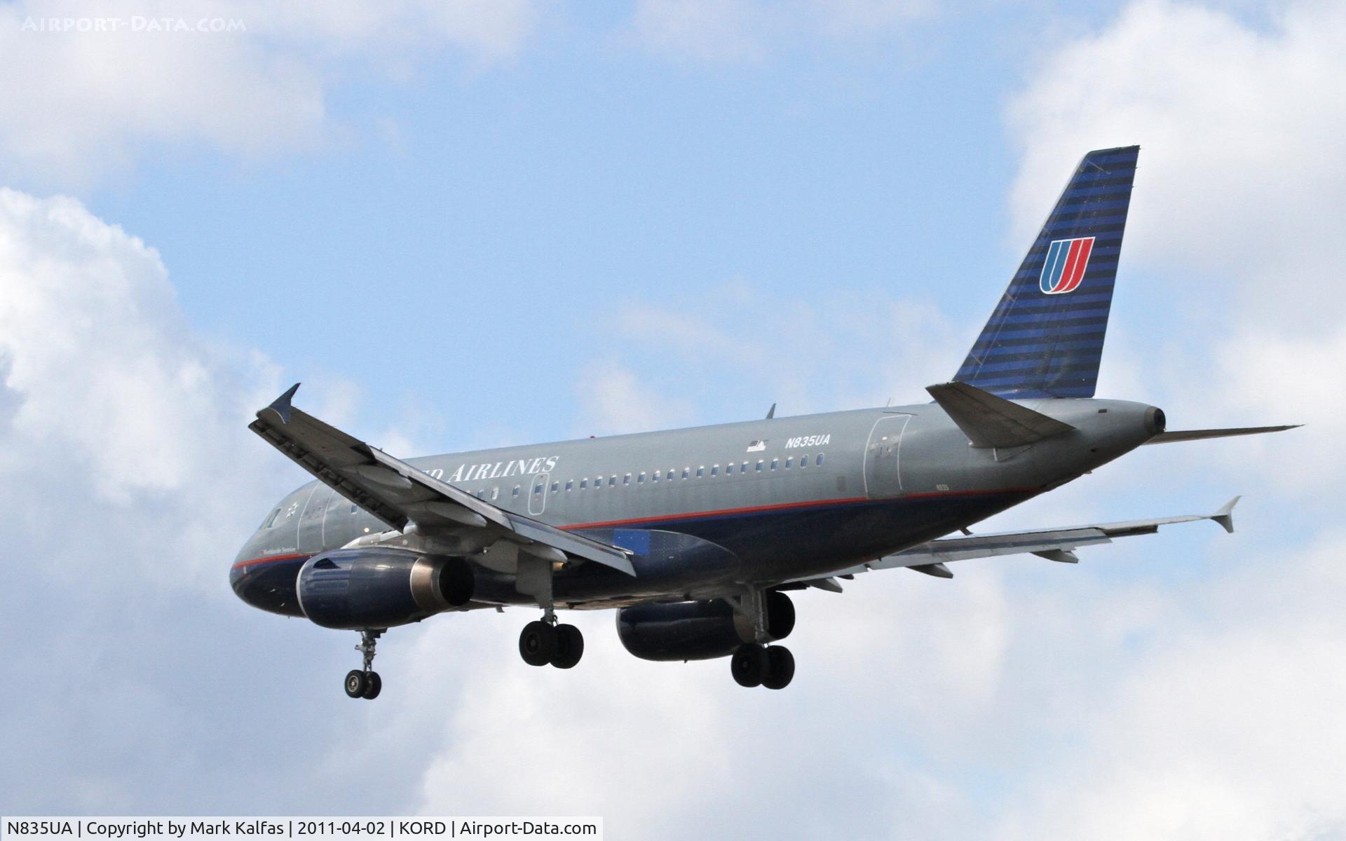 N835UA, 2001 Airbus A319-131 C/N 1426, United Airlines Airbus A319-131, UAL178 arriving from KLAX, on approach RWY 28 KORD.