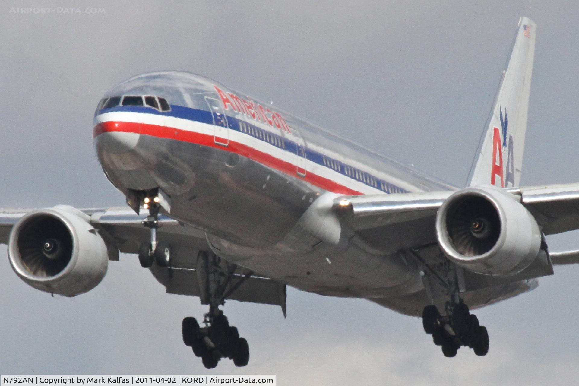 N792AN, 2000 Boeing 777-223 C/N 30253, American Airlines Boeing 777-223, AAL154 arriving from RJAA, on approach RWY 28 KORD.