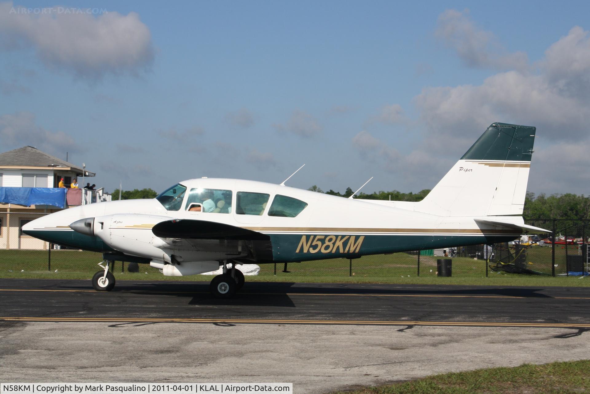 N58KM, 1974 Piper PA-23-250 Aztec C/N 27-7405440, Piper PA-23-250