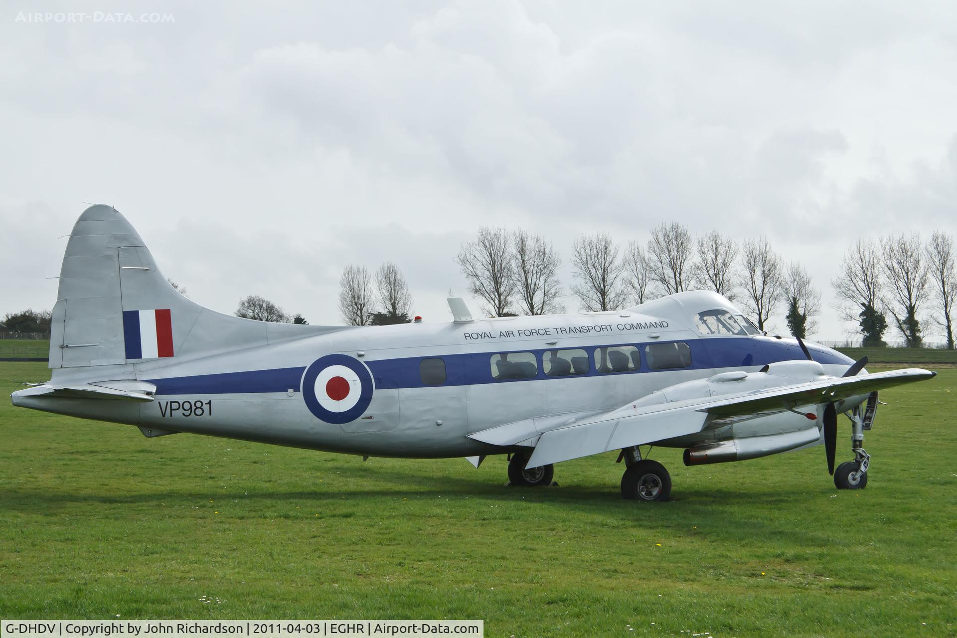 G-DHDV, De Havilland DH-104 Devon C.2 C/N 04205, Newly arrived