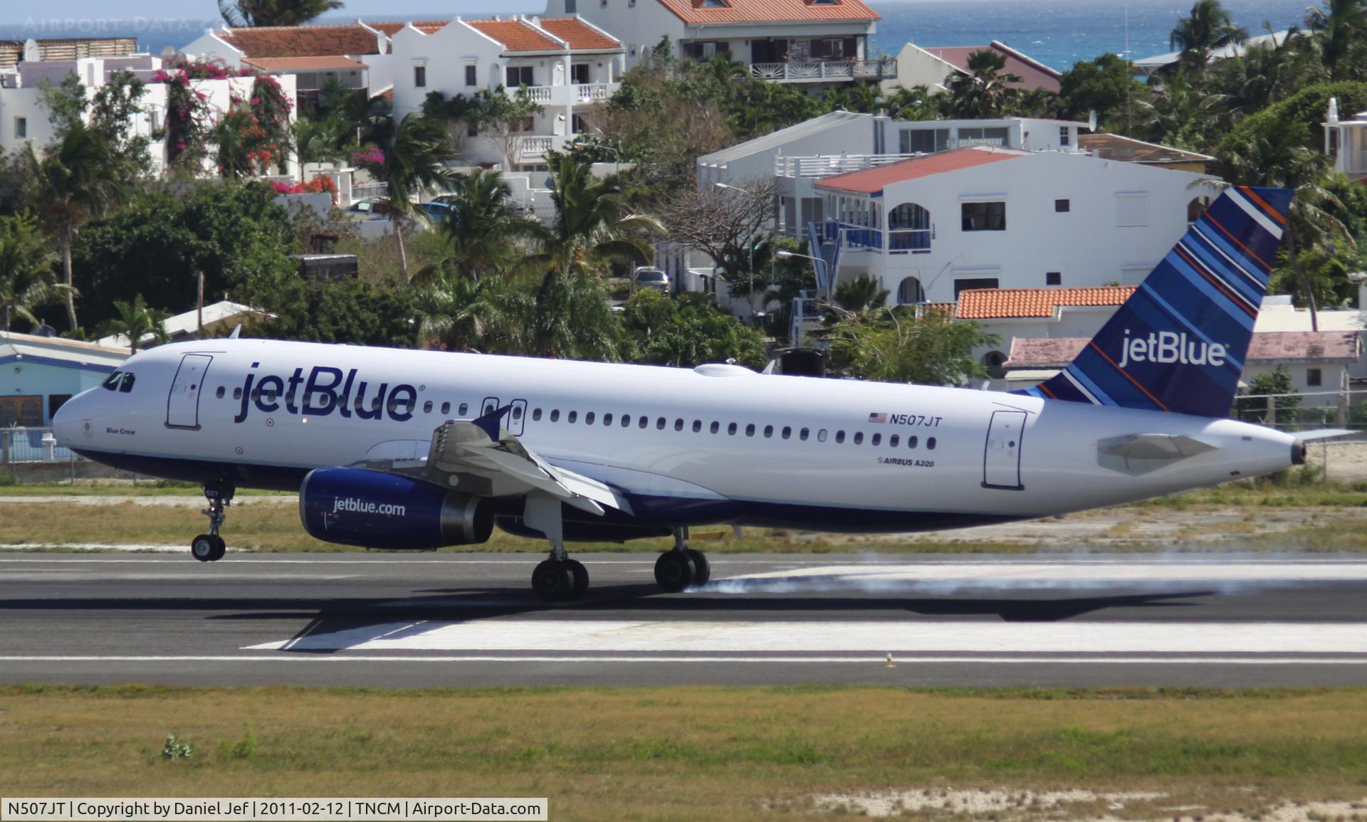 N507JT, 2000 Airbus A320-232 C/N 1240, Jet Blue N507JT landing at TNCM