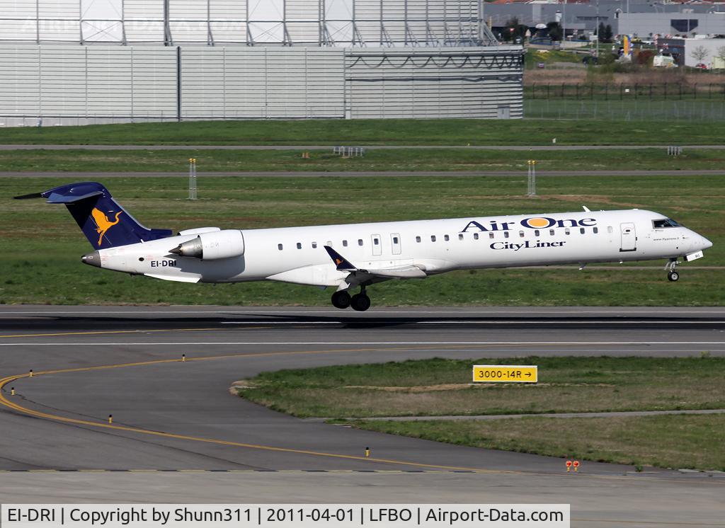 EI-DRI, 2006 Canadair CRJ-900LR (CL-600-2D24) C/N 15076, Landing rwy 14R