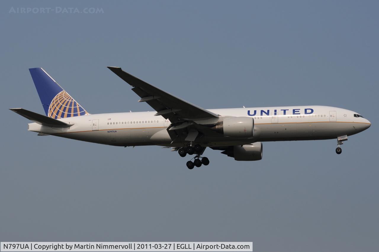 N797UA, 1998 Boeing 777-222 C/N 26924, United Airlines