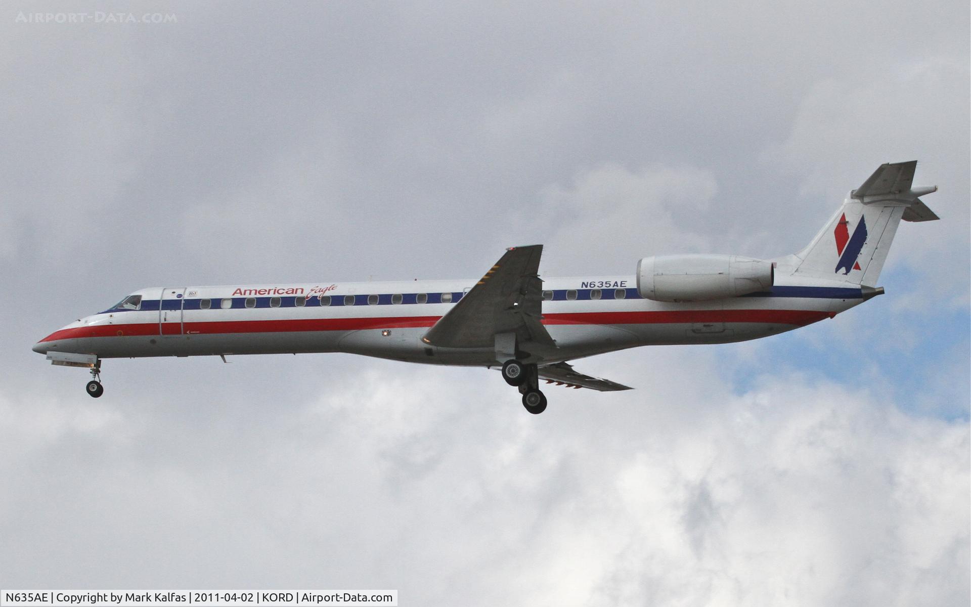 N635AE, 1999 Embraer ERJ-145LR (EMB-145LR) C/N 145158, American Eagle Embraer EMB-145LR, EGF3919 arriving from KLIT, on approach RWY 28 KORD.