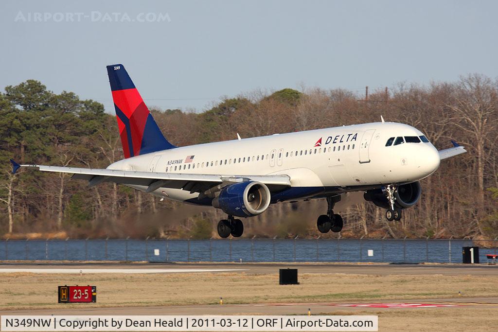 N349NW, 1993 Airbus A320-212 C/N 417, Delta Air Lines N349NW (FLT DAL1575) from Hartsfield-Jackson Atlanta Int'l (KATL) landing RWY 23.