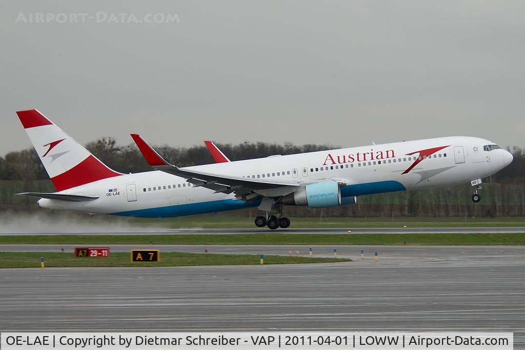 OE-LAE, 2000 Boeing 767-3Z9/ER C/N 30383, Austrian Airlines Boeing 767-300