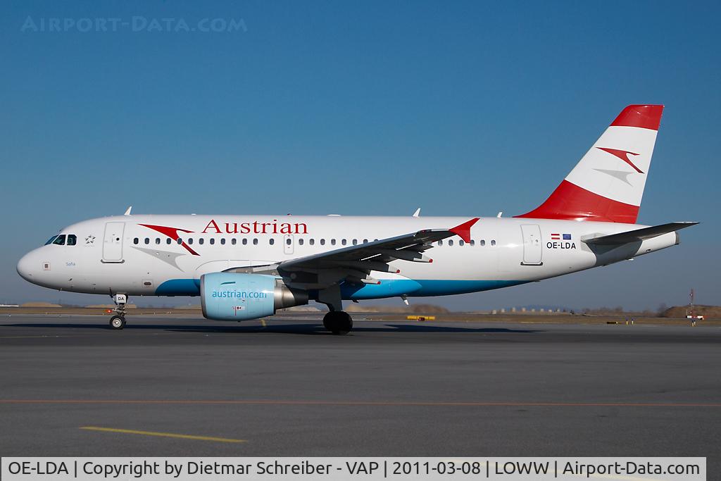 OE-LDA, 2004 Airbus A319-112 C/N 2131, Austrian Airlines Airbus A319
