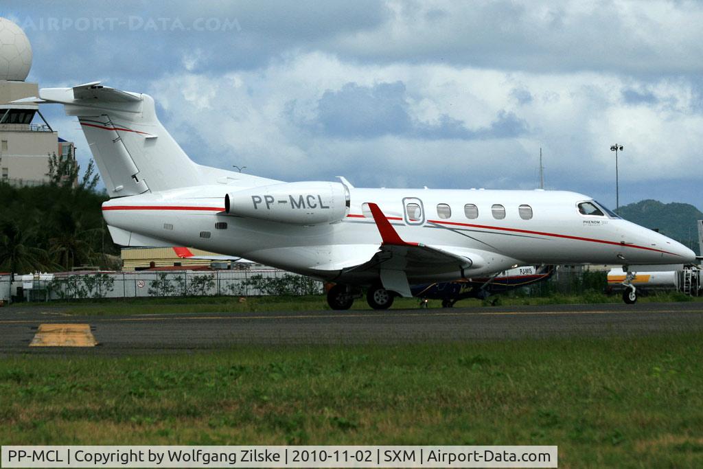 PP-MCL, 2010 Embraer EMB-505 Phenom 300 C/N 50500022, visitor