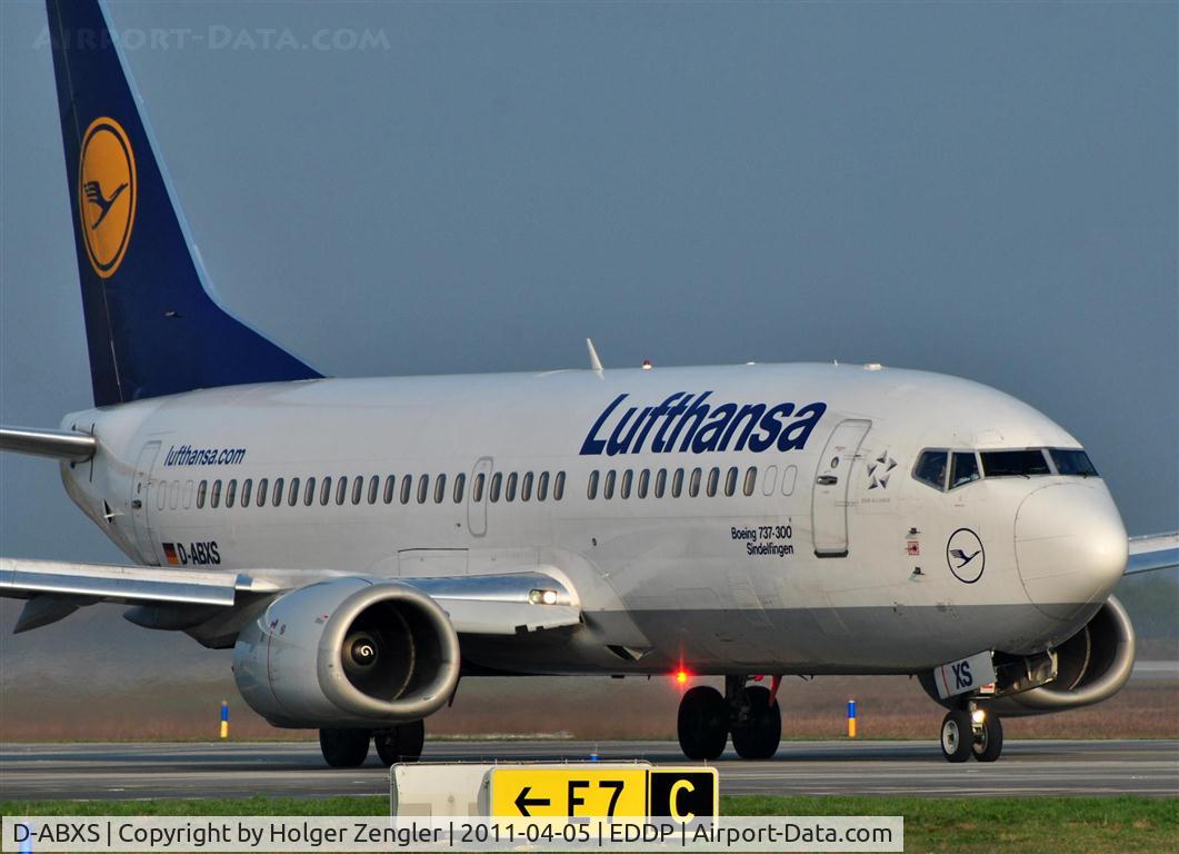 D-ABXS, 1988 Boeing 737-330 C/N 24280, Morning shuttle to FRA lines up for take off on two six right.