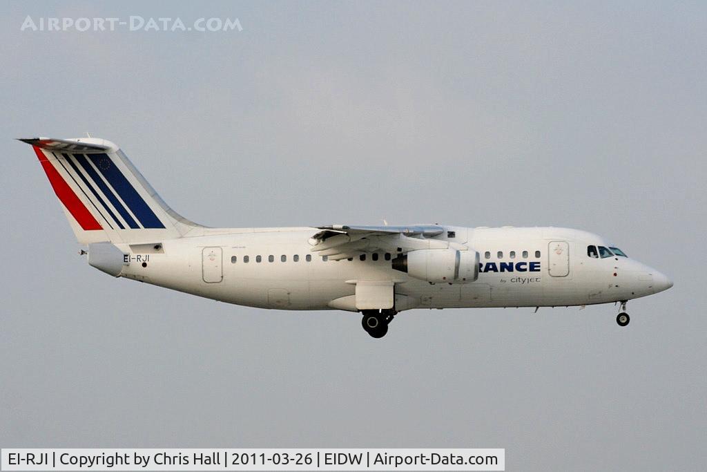 EI-RJI, 1999 British Aerospace Avro 146-RJ85A C/N E2346, CityJet