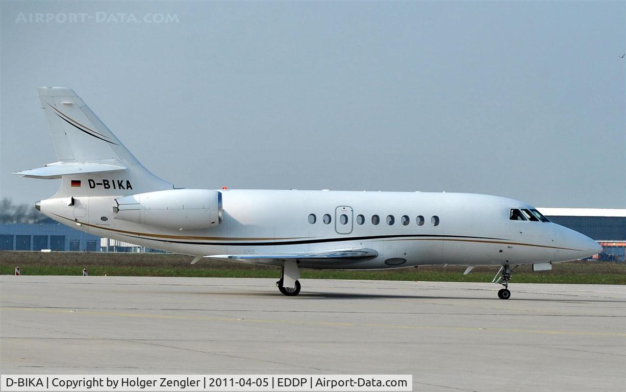 D-BIKA, 2006 Dassault Falcon 2000EX C/N 76, Unexpected arrival on GAT.