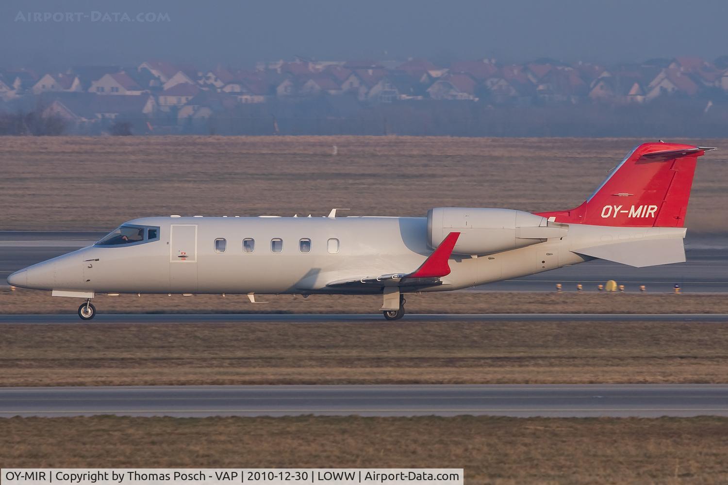OY-MIR, Learjet 60XR C/N 60-322, Execujet Scandinavia