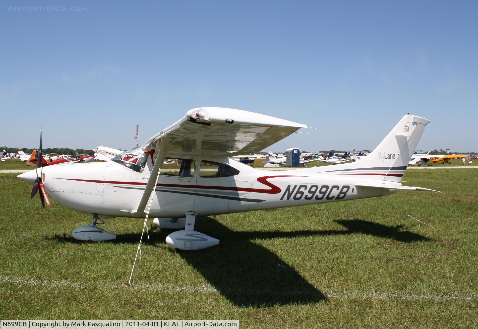 N699CB, 2001 Cessna 182T Skylane C/N 18281033, Cessna 182T