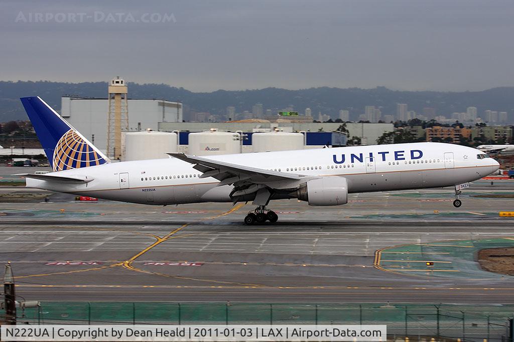 N222UA, 2001 Boeing 777-222 C/N 30553, In the new scheme, United Airlines N222UA (FLT UAL988) from Denver Intl (KDEN) landing RWY 7R.