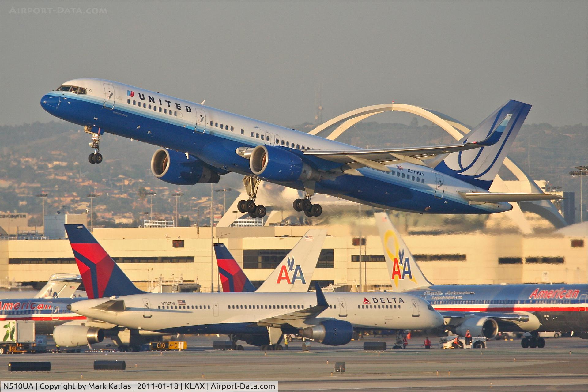 N510UA, 1990 Boeing 757-222 C/N 24780, United Airlines Boeing 757-222, UAL28 departing RWY 25R KLAX enroute to KJFK