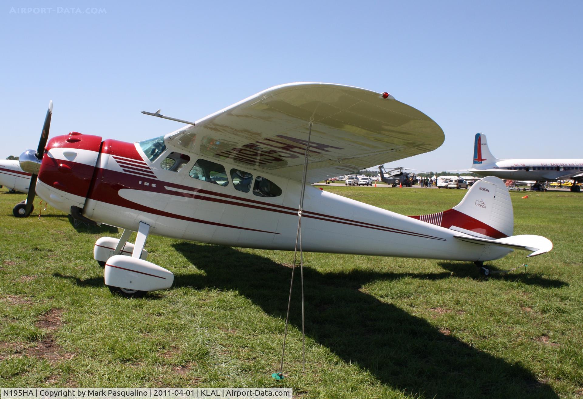 N195HA, 1965 Cessna 195 C/N 7438, Cessna 195