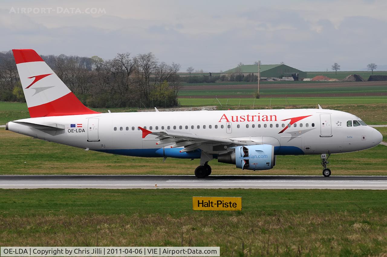 OE-LDA, 2004 Airbus A319-112 C/N 2131, Austrian