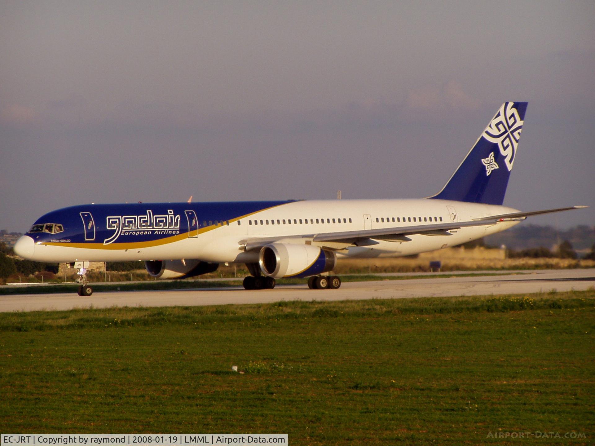 EC-JRT, 1990 Boeing 757-236 C/N 24772, B757 EC-JRT of Gadair rolling for take off.