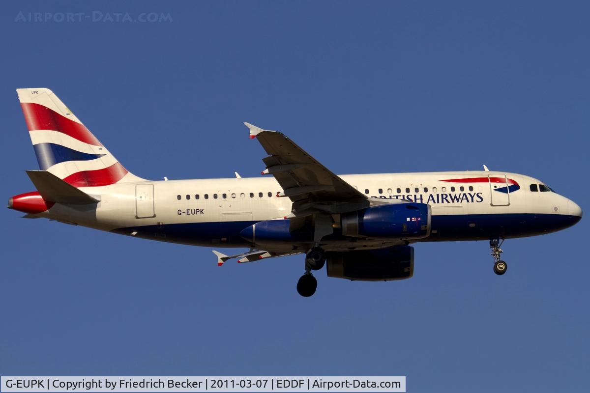 G-EUPK, 2000 Airbus A319-131 C/N 1236, on final