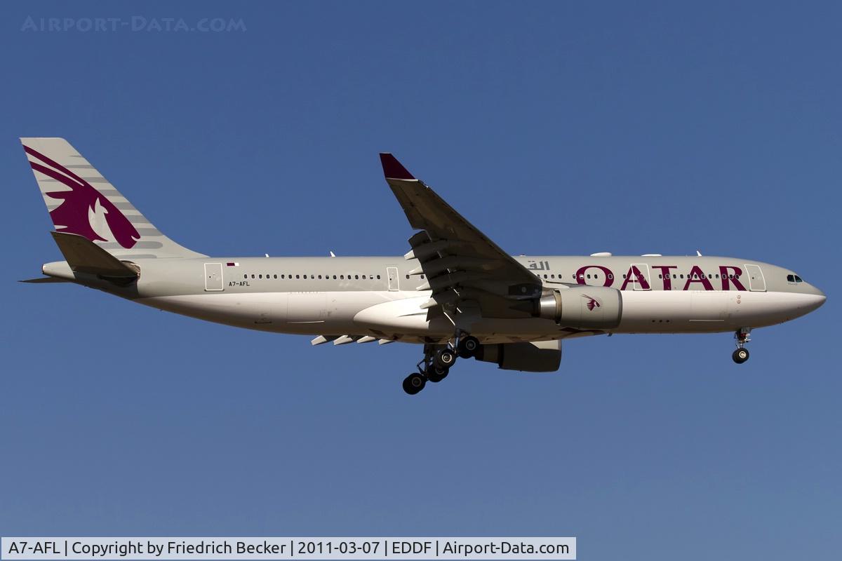 A7-AFL, 2004 Airbus A330-202 C/N 612, on final