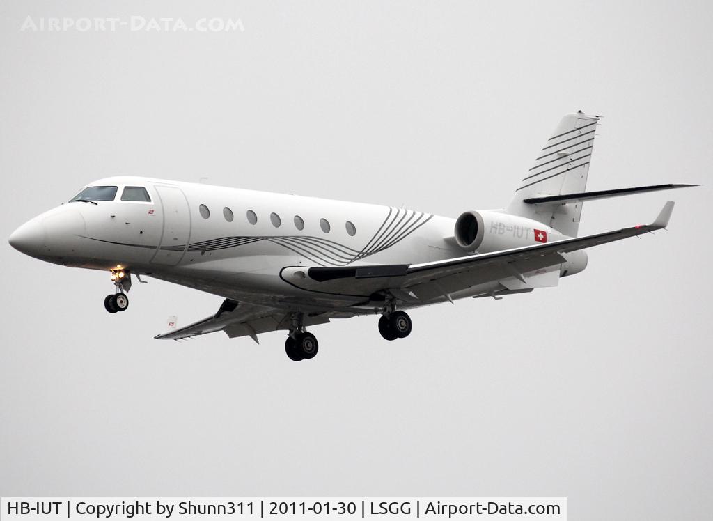 HB-IUT, 1999 Israel Aircraft Industries IAI-1126 Galaxy C/N 007, Landing rwy 05