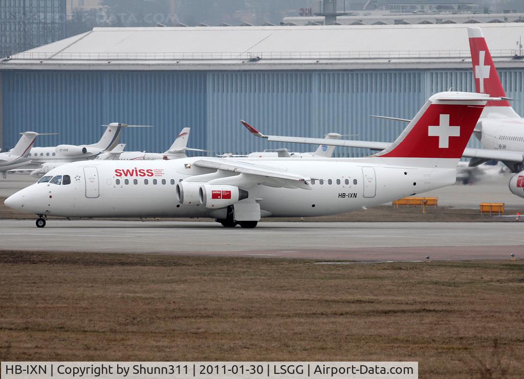 HB-IXN, 1996 British Aerospace Avro 146-RJ100 C/N E3286, Lining up rwy 05 for departure...