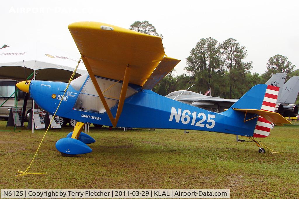 N6125, 2009 Aeropro CZ A220 C/N 28609, Displayed in 2011 Sun ' n ' Fun Static