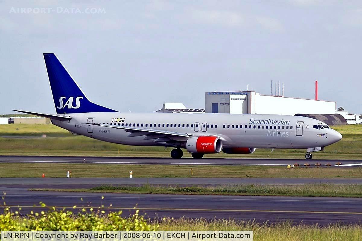 LN-RPN, 2000 Boeing 737-883 C/N 30470, Boeing 737-883 [30470] (SAS Scandinavian Airlines) Copenhagen-Kastrup 10/06/2008.