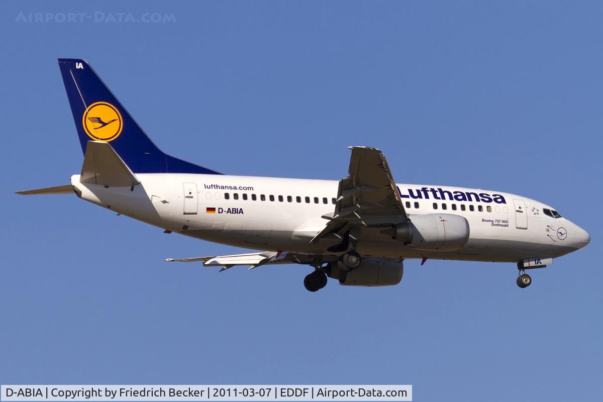 D-ABIA, 1990 Boeing 737-530 C/N 24815, on final