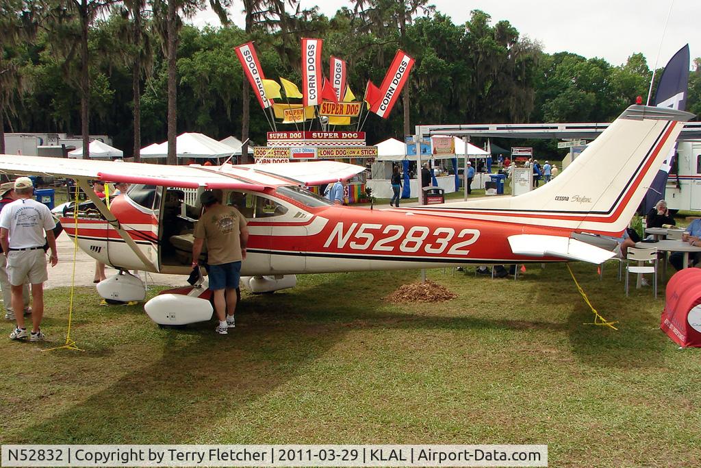 N52832, 1974 Cessna 182P Skylane C/N 18262882, 2011 Sun n Fun Static Display